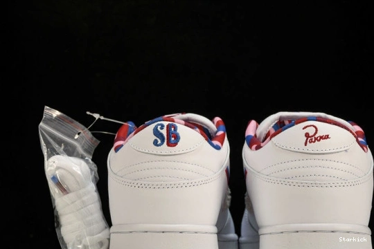 Nike SB CN4504-100  Dunk Low  Parra 0106